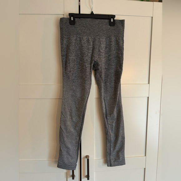 GymShark Gray Leggings Medium - Picture 1 of 4